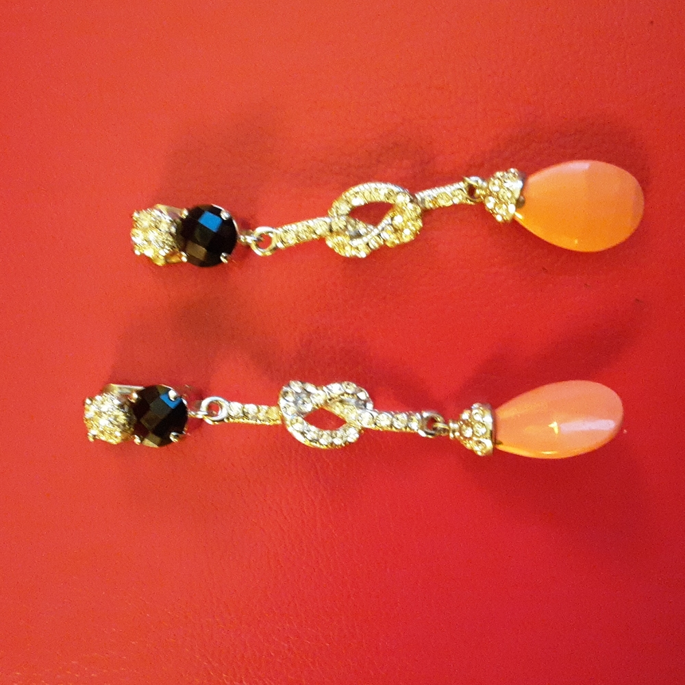Carlo Zini Milano Coral Clip Earrings